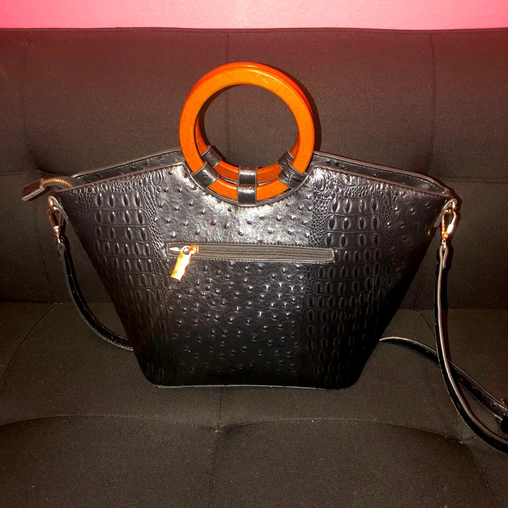 Black purse